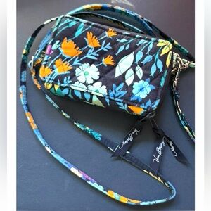 Vera Bradley Quilted Floral Crossbody + Wristlet Wallet Set Navy Blue